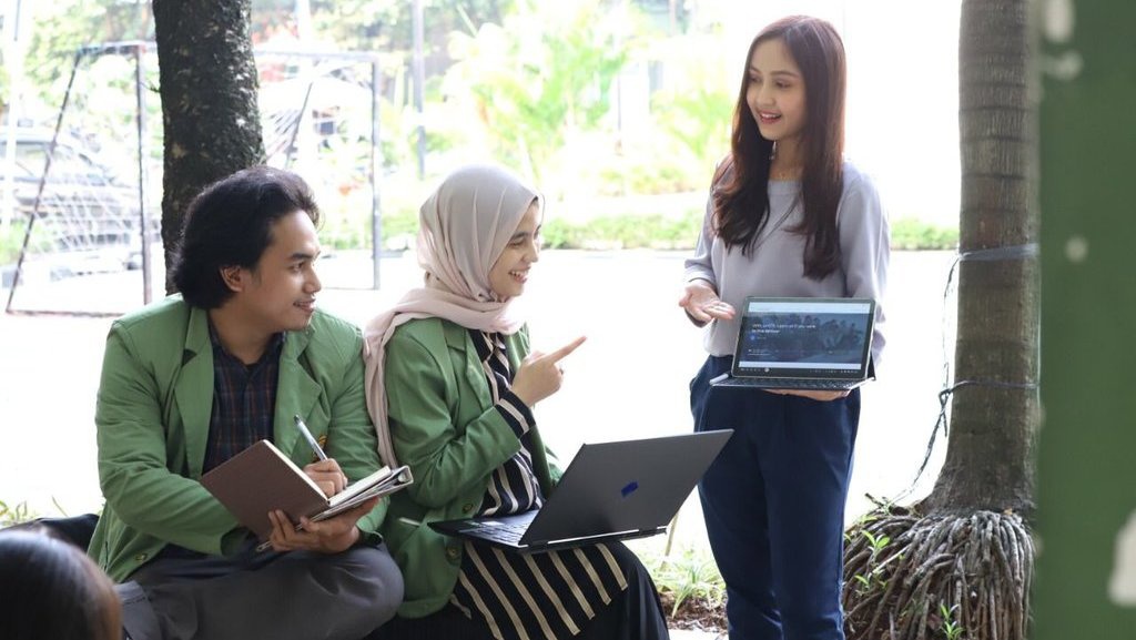 10 Rekomendasi AI Untuk Review Artikel Jurnal 10 Rekomendasi AI Untuk Review Artikel Jurnal