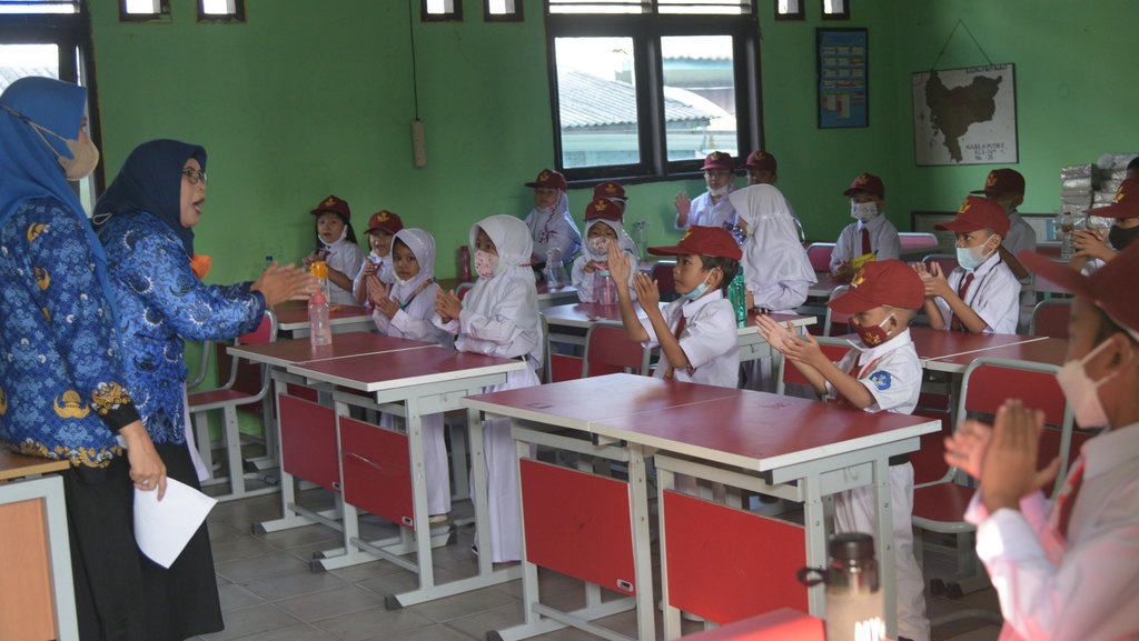 Pengertian Akreditasi Sekolah: Tujuan, Syarat, dan Masa Berlaku