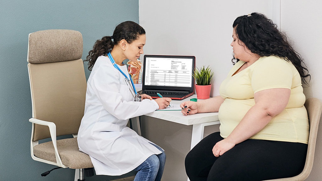 Apa Penyebab Obesitas dan Benarkah Bisa Pengaruhi Kesuburan?