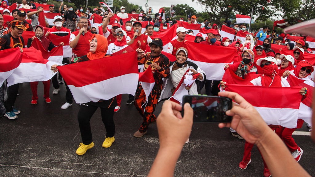 Lirik Lagu Bendera Merah Putih Ciptaan Ibu Sud dan Maknanya Lirik Lagu Bendera Merah Putih Ciptaan Ibu Sud dan Maknanya
