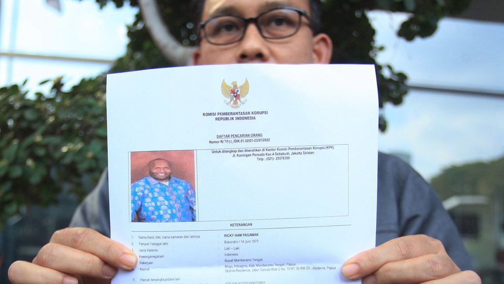 Lingkaran Setan Perburukan Citra KPK yang Persulit Pencarian DPO Lingkaran Setan Perburukan Citra KPK yang Persulit Pencarian DPO