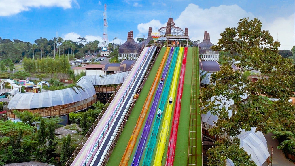 3 Destinasi Wisata Instagramable di Semarang untuk Liburan 3 Destinasi Wisata Instagramable di Semarang untuk Liburan