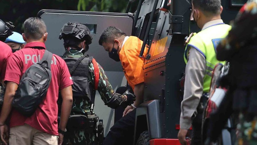 Rekonstruksi Pembunuhan Brigadir J di Rumah Ferdy Sambo Selesai Rekonstruksi Pembunuhan Brigadir J di Rumah Ferdy Sambo Selesai