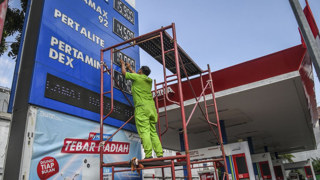 Subsidi BBM atau BLT, Mana yang Lebih Pro Rakyat?