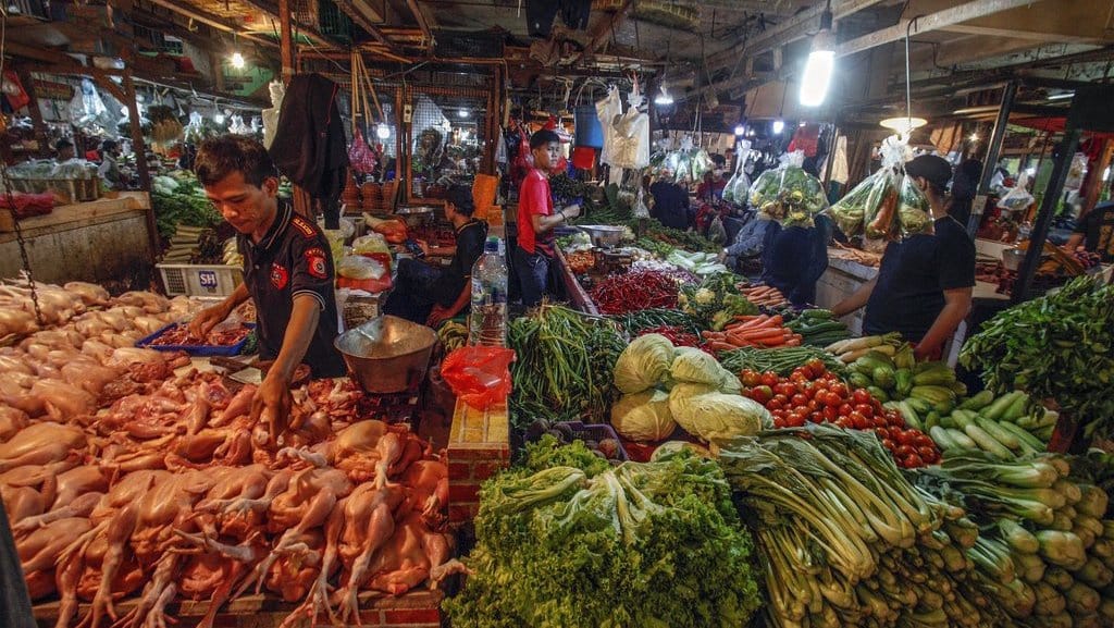 Update Harga Pangan Jelang Nataru: Beras, Telur Ayam, Cabai Naik Update Harga Pangan Jelang Nataru: Beras, Telur Ayam, Cabai Naik