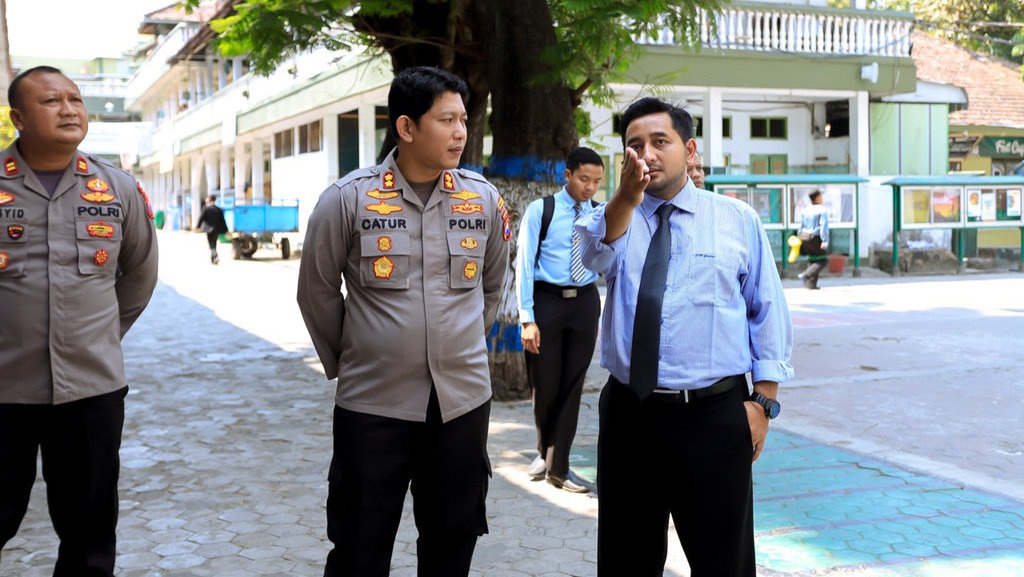 Merunut Kekerasan Santri Gontor & Bagaimana agar Tidak Terjadi Lagi Merunut Kekerasan Santri Gontor & Bagaimana agar Tidak Terjadi Lagi