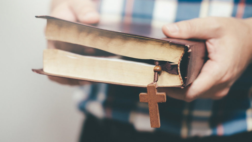 30 Renungan Harian Singkat 1 Ayat yang Menginspirasi 30 Renungan Harian Singkat 1 Ayat yang Menginspirasi