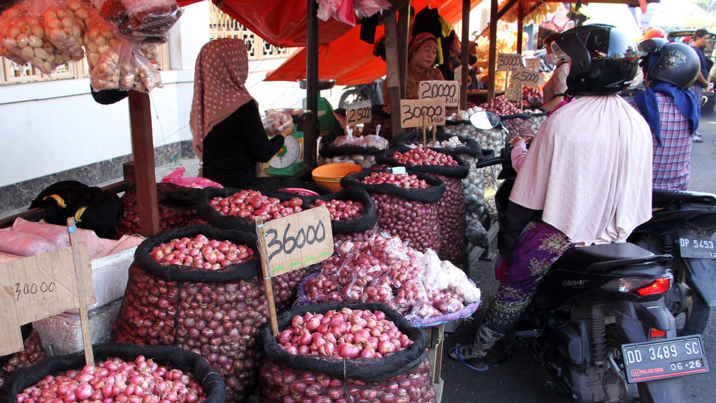 Update Harga Pangan: Beras, Bawang, Cabai hingga Gula Naik Update Harga Pangan: Beras, Bawang, Cabai hingga Gula Naik
