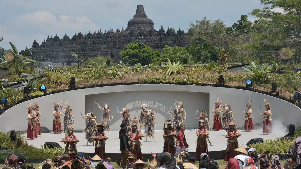 11 Bangunan Bersejarah di Indonesia, Saksi Perjalanan Bangsa 11 Bangunan Bersejarah di Indonesia, Saksi Perjalanan Bangsa