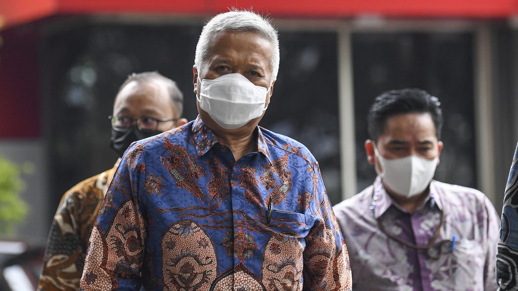 KPK Tahan Hakim Agung Sudrajad Dimyati Tersangka Kasus Suap KPK Tahan Hakim Agung Sudrajad Dimyati Tersangka Kasus Suap