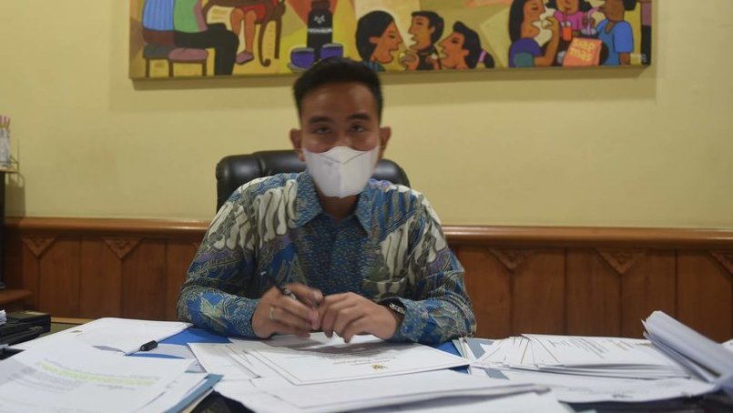 Pilih Bangun Pasar, Gibran Hapus Anggaran Kendaraan Listrik