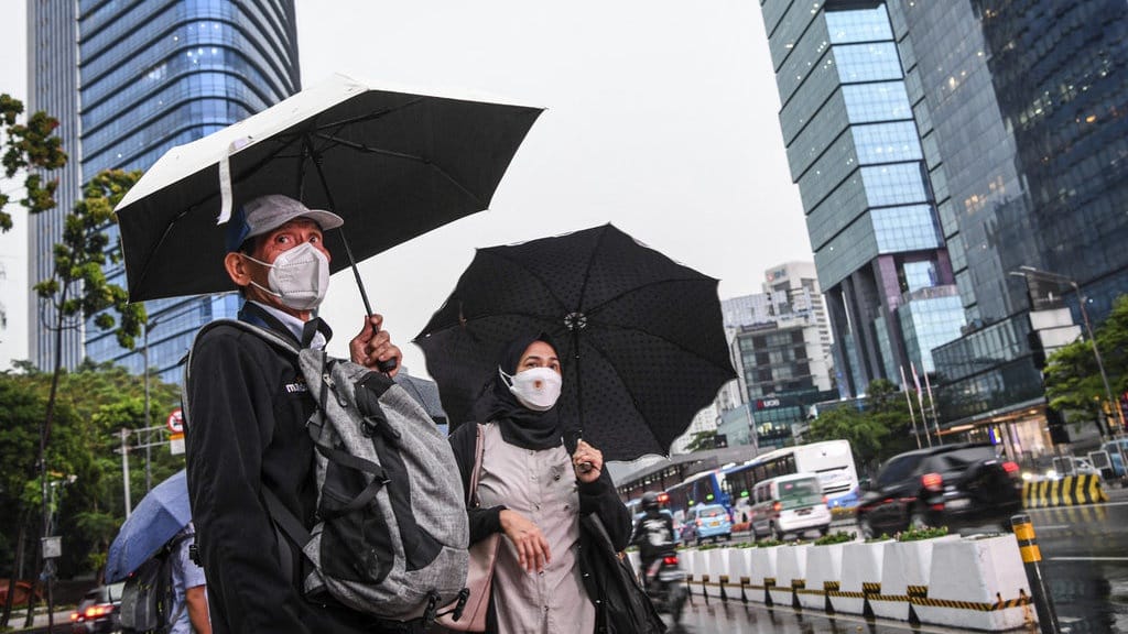 Tips Menjaga Kesehatan Tubuh Saat Musim Hujan