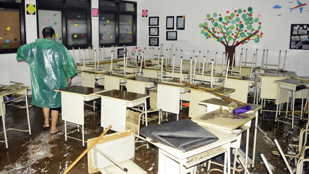 Kunjungi MTsN 19 Jakarta, Mendikbud Ucapkan Bela Sungkawa