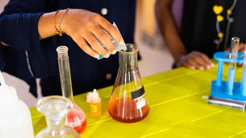 35 Contoh Soal PAT Kimia Kelas 11 Semester 2 beserta Jawabannya 35 Contoh Soal PAT Kimia Kelas 11 Semester 2 beserta Jawabannya