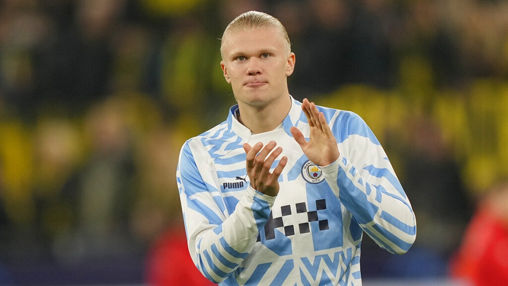 Jadwal Bola Malam Ini 14-15 Januari Live TV EPL, Liga 1, Serie A Jadwal Bola Malam Ini 14-15 Januari Live TV EPL, Liga 1, Serie A