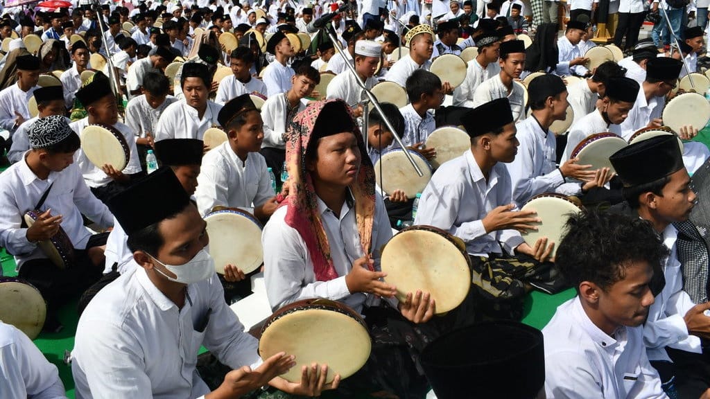 Link Download Contoh Banner Hari Santri 2025 & Cara Buatnya