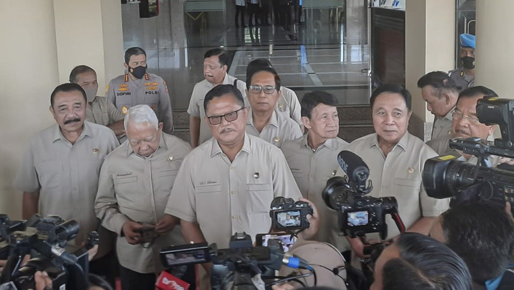 Makna di Balik Eks Kapolri Ramai-Ramai Turun Gunung Temui Sigit