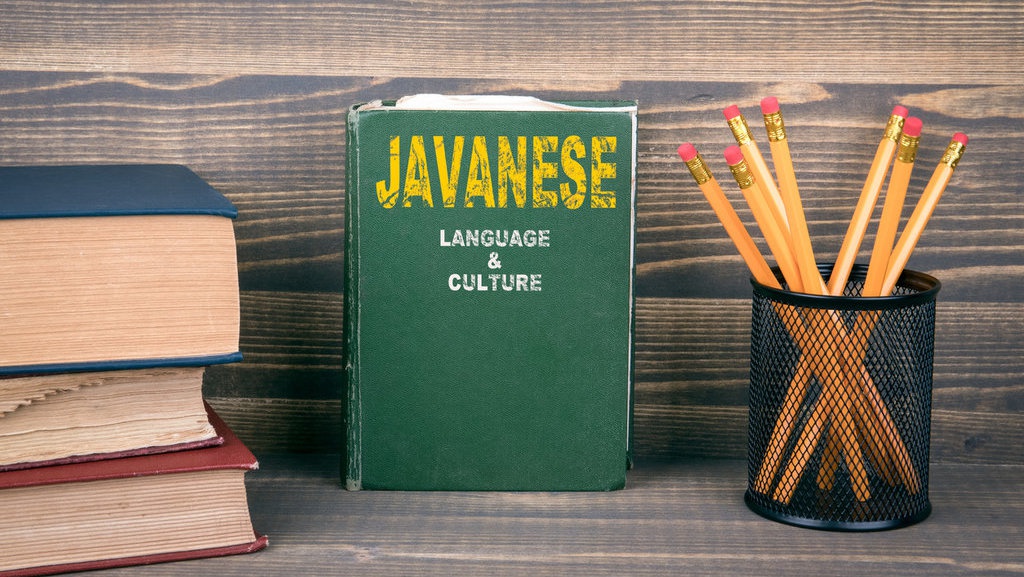 Contoh Teks Pranatacara Bahasa Jawa dalam Acara Formal