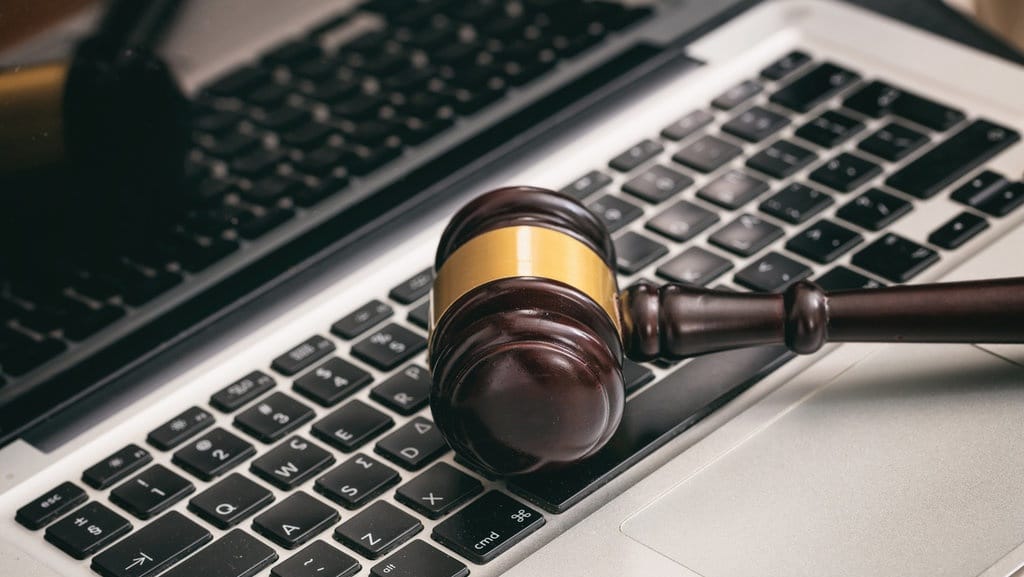 Apa Saja Ciri-ciri Penipuan Bermodus Lelang Online?