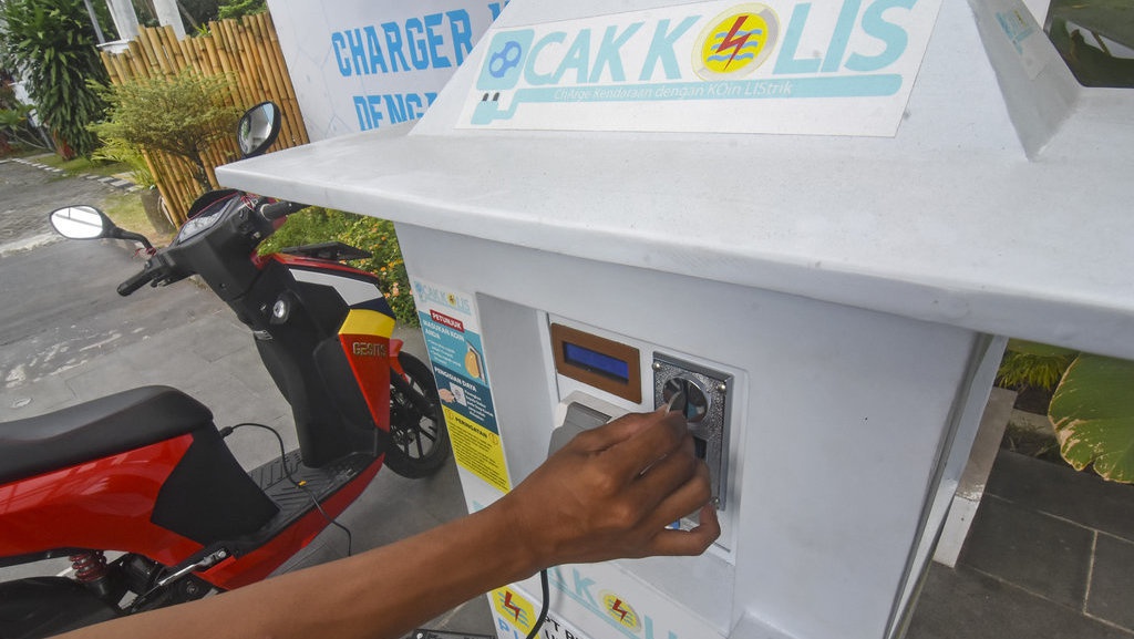 Cara Menyalakan Motor Listrik Setelah Lama Disimpan & Perawatan Cara Menyalakan Motor Listrik Setelah Lama Disimpan & Perawatan