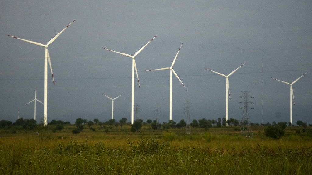 ESDM Target Pembangkit Listrik Angin Terpasang 5 GW sampai 2030 ESDM Target Pembangkit Listrik Angin Terpasang 5 GW sampai 2030