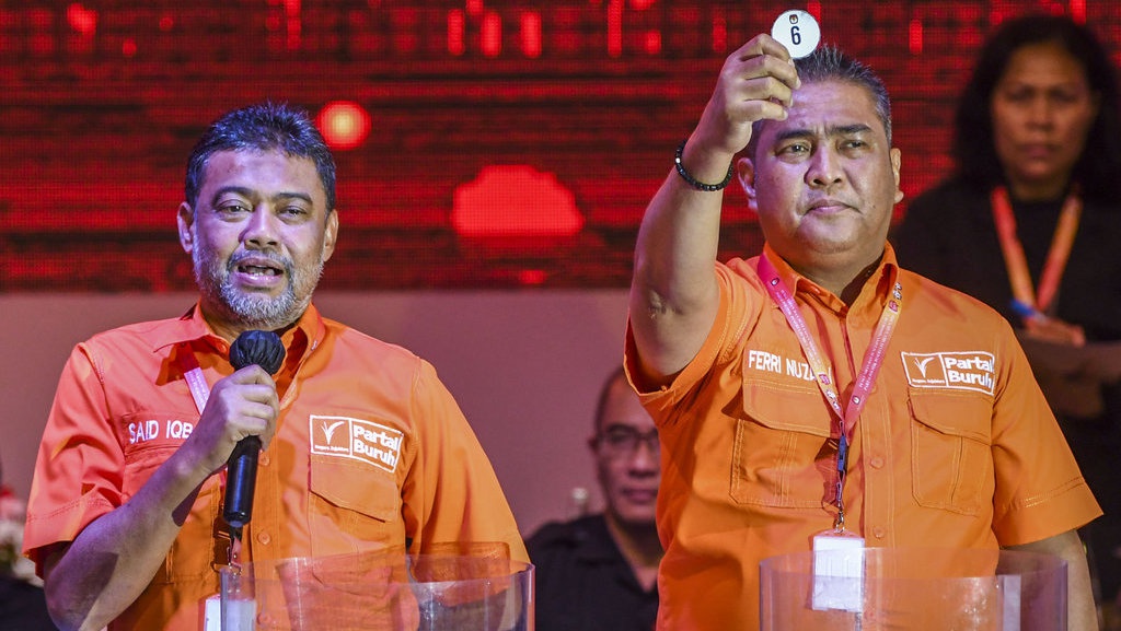 Buruh Nilai Pemerintah Bohong soal Kenaikan Upah Minimum 2024 Buruh Nilai Pemerintah Bohong soal Kenaikan Upah Minimum 2024