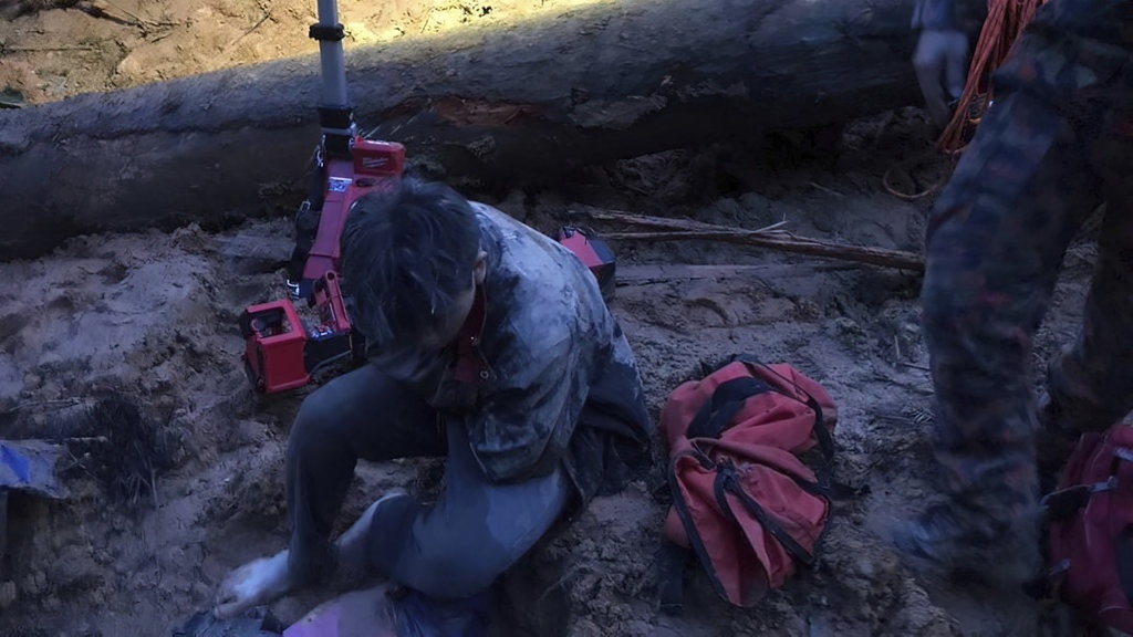 Longsor Di Batang Kali, Selangor - Malaysia