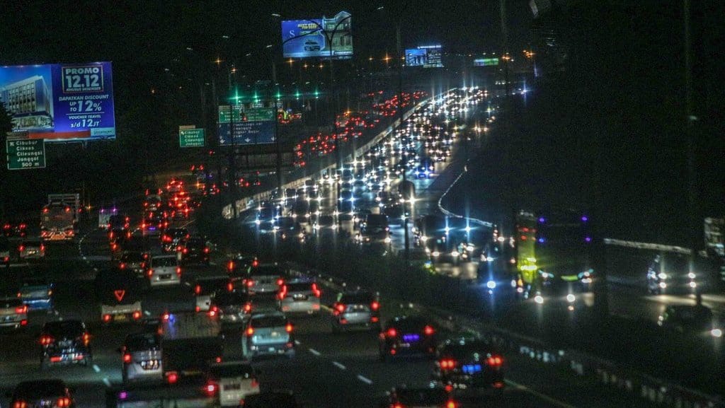 1,1 Juta Kendaraan Tinggalkan Jabotabek saat Libur Nataru 2022 1,1 Juta Kendaraan Tinggalkan Jabotabek saat Libur Nataru 2022