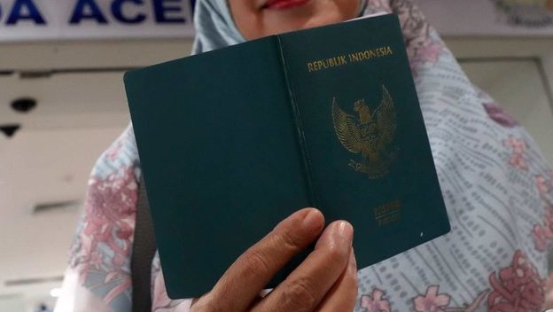 10 Negara dengan Paspor Terkuat di Dunia 2025, Ada Singapura! 10 Negara dengan Paspor Terkuat di Dunia 2025, Ada Singapura!