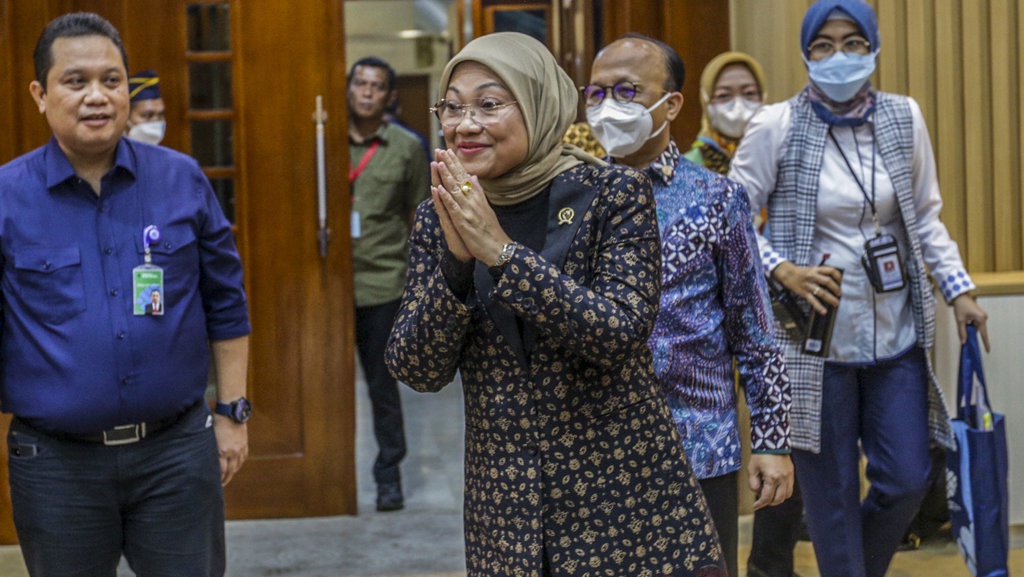 Menaker Ida akan Tandatangani Surat Edaran Penetapan THR Besok