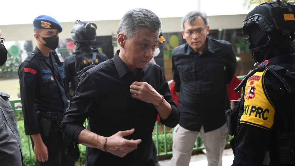 Hendra, Agus Nurpatria & Arif Rachman Bacakan Duplik Hari Ini