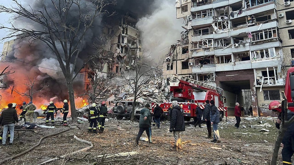 Perang Rusia-Ukraina: PM Polandia Ancam Belarus Soal Nuklir Perang Rusia-Ukraina: PM Polandia Ancam Belarus Soal Nuklir