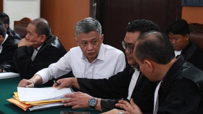 Ahli Kubu Hendra Kurniawan Jelaskan Unsur Kesengajaan di UU ITE Ahli Kubu Hendra Kurniawan Jelaskan Unsur Kesengajaan di UU ITE