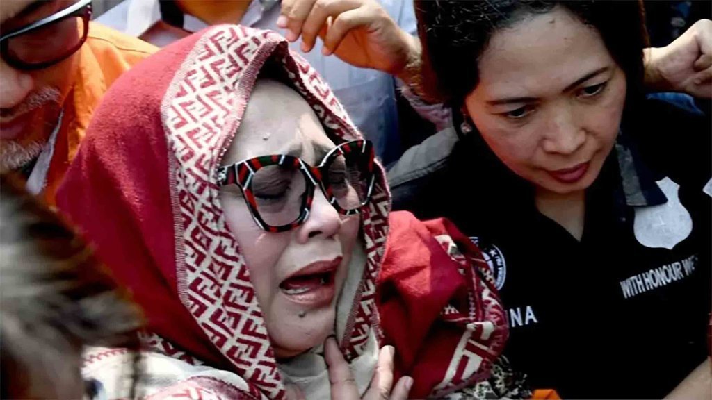 Nunung Kanker Payudara, Apa Saja Ciri & Faktor Penyebabnya?