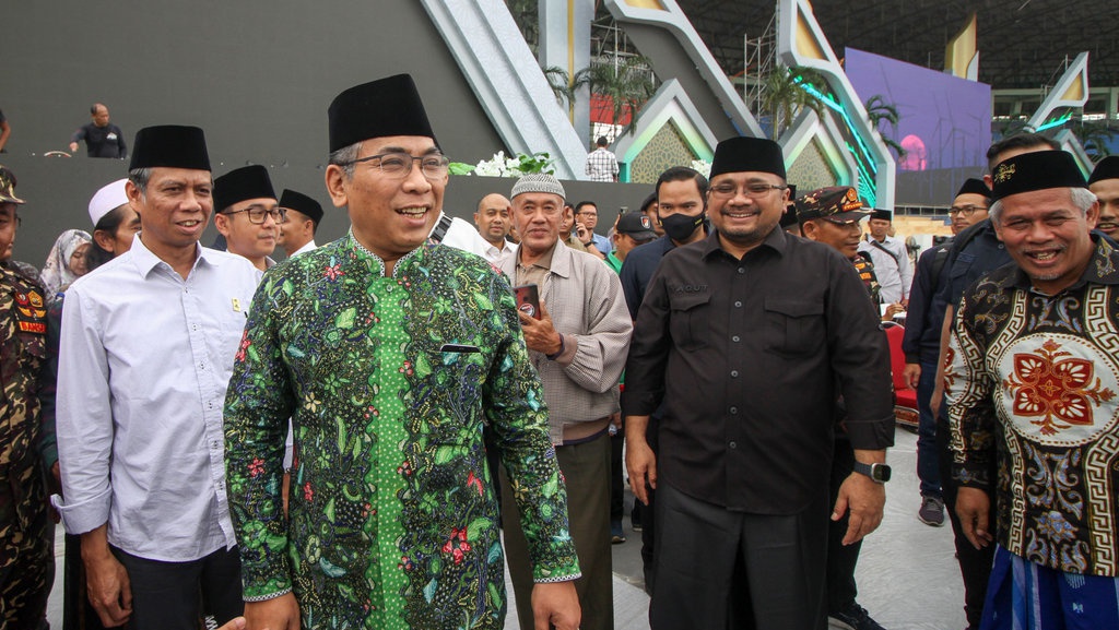 Satu Abad NU: Gus Yahya Kenang Perjuangan Para Pendahulu Satu Abad NU: Gus Yahya Kenang Perjuangan Para Pendahulu