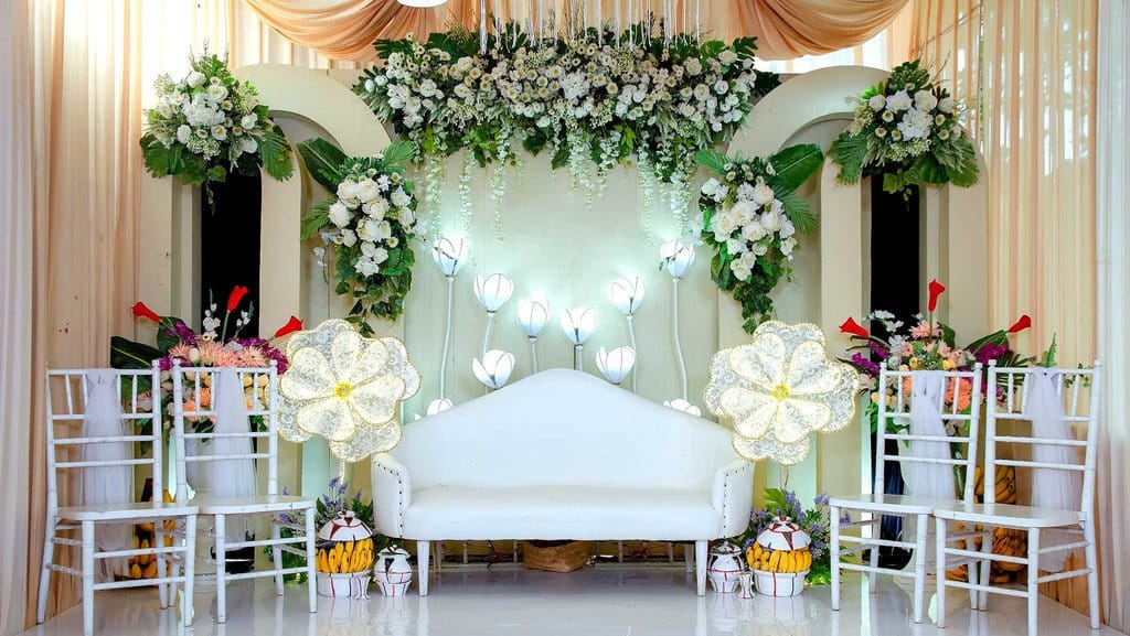 9 Ide Gunakan Tanaman Segar untuk Dekorasi Pernikahan 9 Ide Gunakan Tanaman Segar untuk Dekorasi Pernikahan