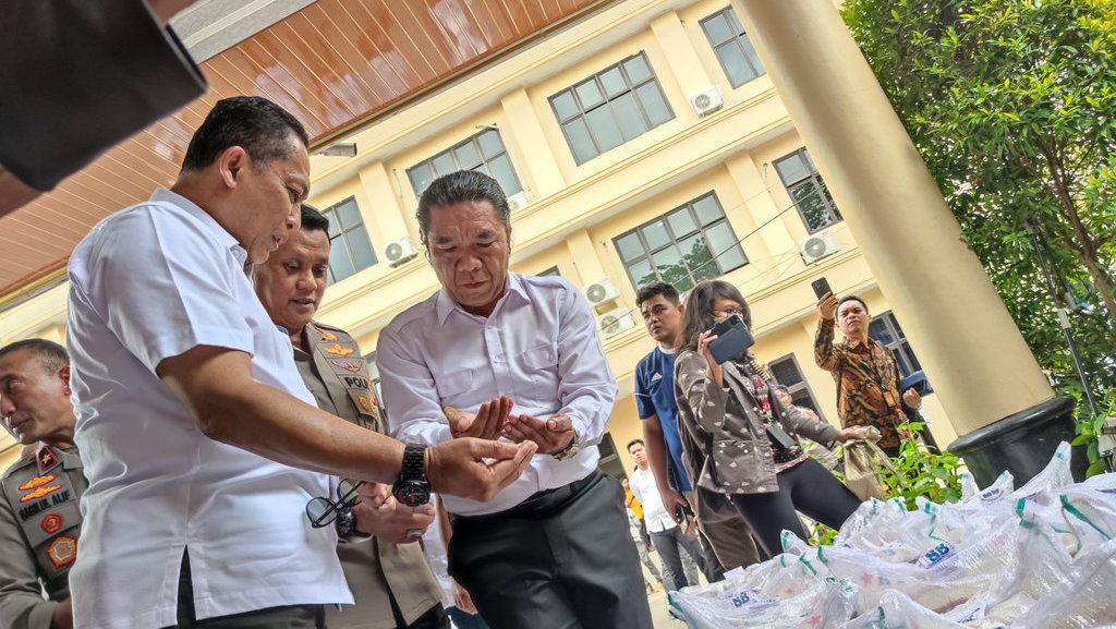 Budi Waseso Ungkap Penyebab Harga Beras Mahal di Pasaran