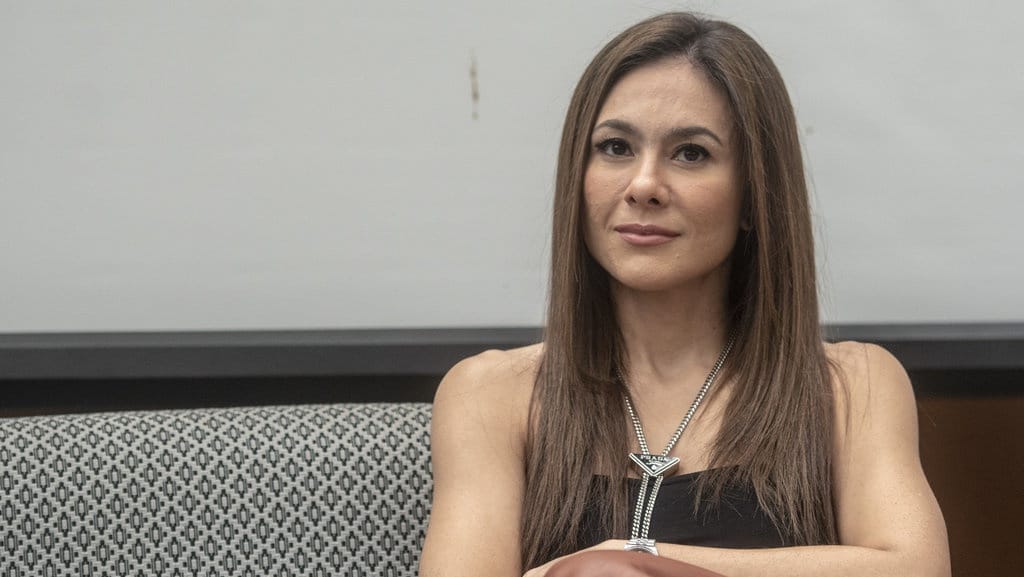 Menyoal Wacana Wulan Guritno & Pesohor jadi Duta Antijudi Online Menyoal Wacana Wulan Guritno & Pesohor jadi Duta Antijudi Online