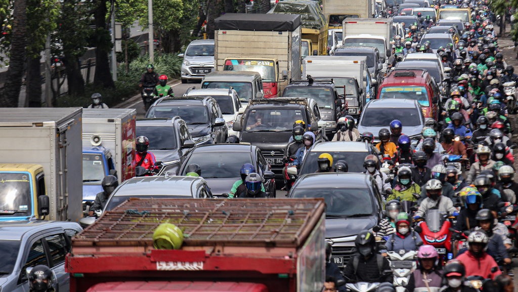 Jakarta Masih Macet Meski WFH, Heru: Jangan Salahkan Pemda Jakarta Masih Macet Meski WFH, Heru: Jangan Salahkan Pemda