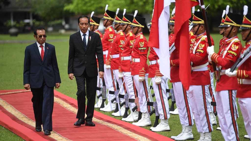 Jokowi Tegaskan akan Bantu Timor Leste jadi Anggota Penuh ASEAN Jokowi Tegaskan akan Bantu Timor Leste jadi Anggota Penuh ASEAN