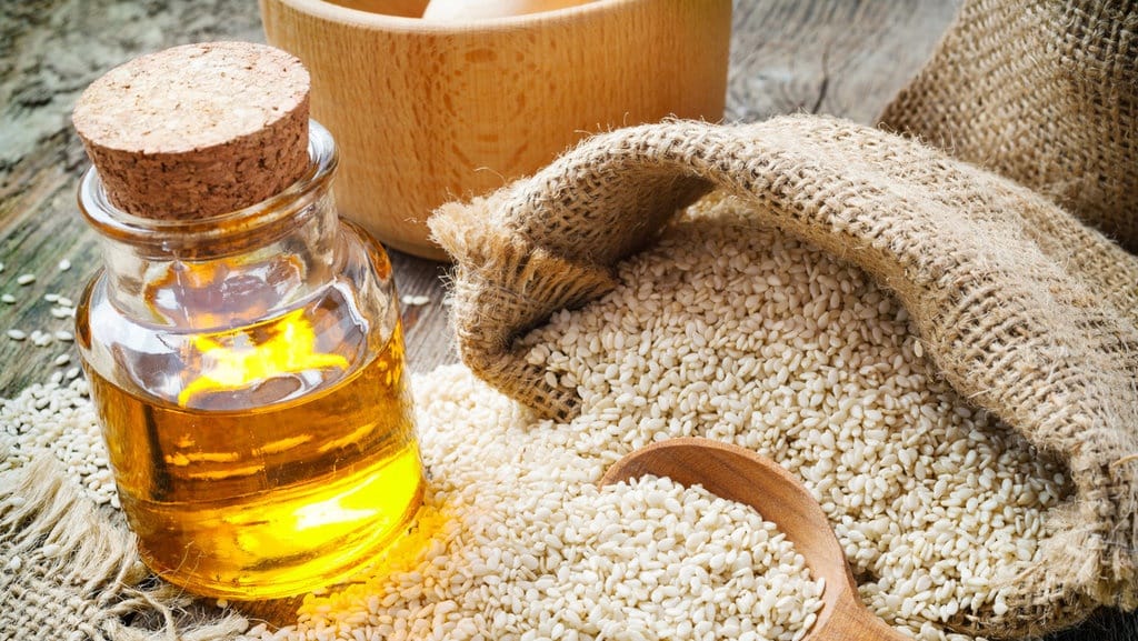 Ketahui 10 Manfaat Minyak Wijen untuk Kesehatan Tubuh