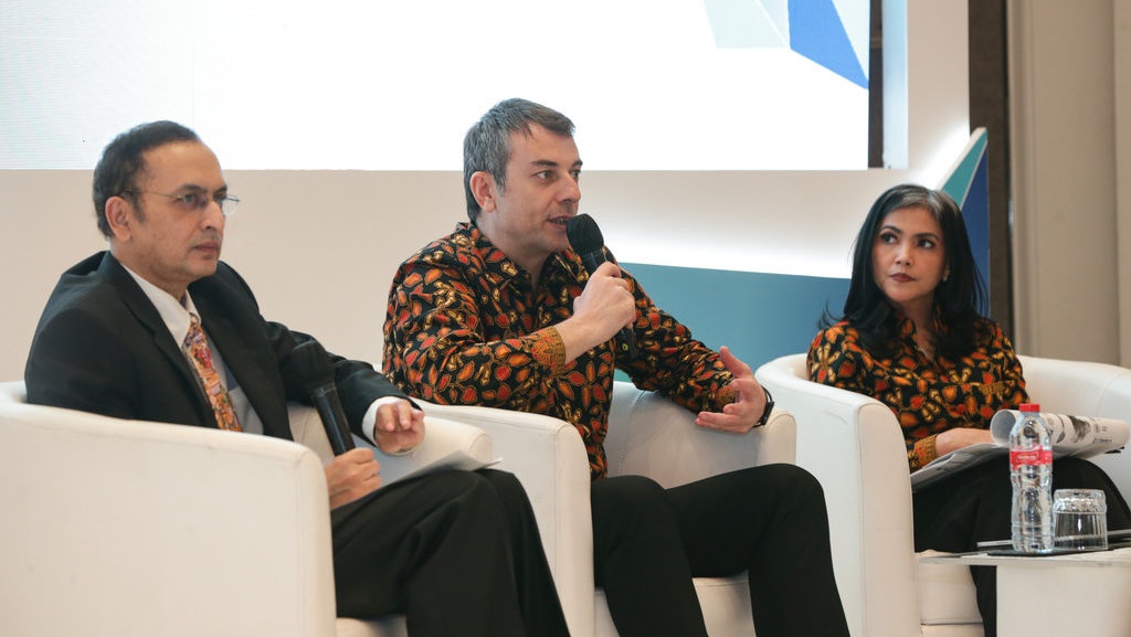 Sampoerna Rilis Iqos Iluma: Produk Rokok Tembakau Bebas Asap