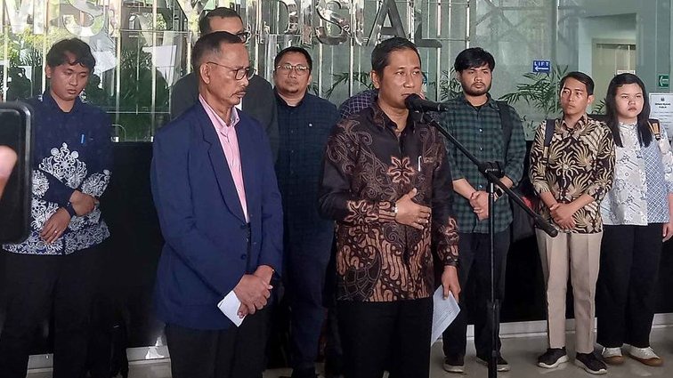 KY Targetkan Pemeriksaan Kasus Dini Sera Rampung Bulan Ini KY Targetkan Pemeriksaan Kasus Dini Sera Rampung Bulan Ini