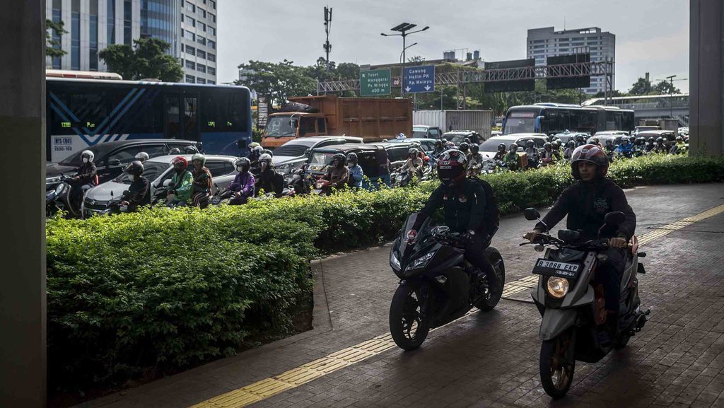 Panduan Keselamatan & Etika Bersepeda Motor di Jalan Saat Puasa Panduan Keselamatan & Etika Bersepeda Motor di Jalan Saat Puasa