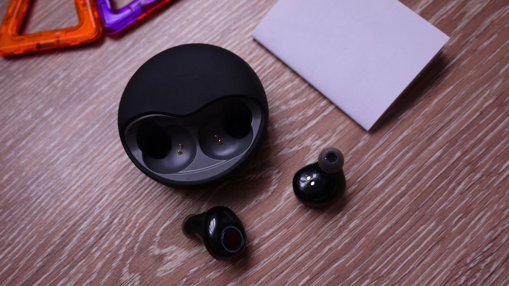 Keterbatasan Earphone Nirkabel untuk Memuaskan Telinga Kita Keterbatasan Earphone Nirkabel untuk Memuaskan Telinga Kita