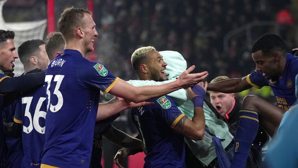 Rangers vs Newcastle Pramusim EPL 2023: Prediksi, Skor H2H, Live