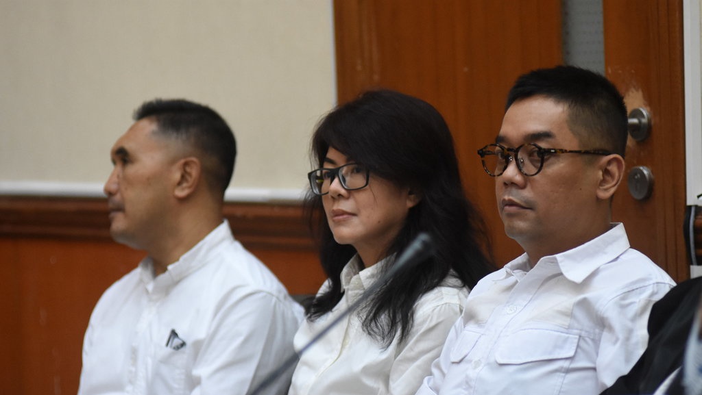 Dody Prawiranegara, Linda & Kasranto Bacakan Pleidoi Hari Ini