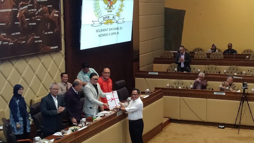 Perpu Pemilu Disepakati Komisi II DPR, Ini Rincian yang Diatur Perpu Pemilu Disepakati Komisi II DPR, Ini Rincian yang Diatur