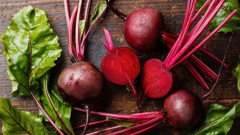 7 Manfaat Buat Bit untuk Cegah Darah Tinggi & 4 Cara Mengonsumsi 7 Manfaat Buat Bit untuk Cegah Darah Tinggi & 4 Cara Mengonsumsi