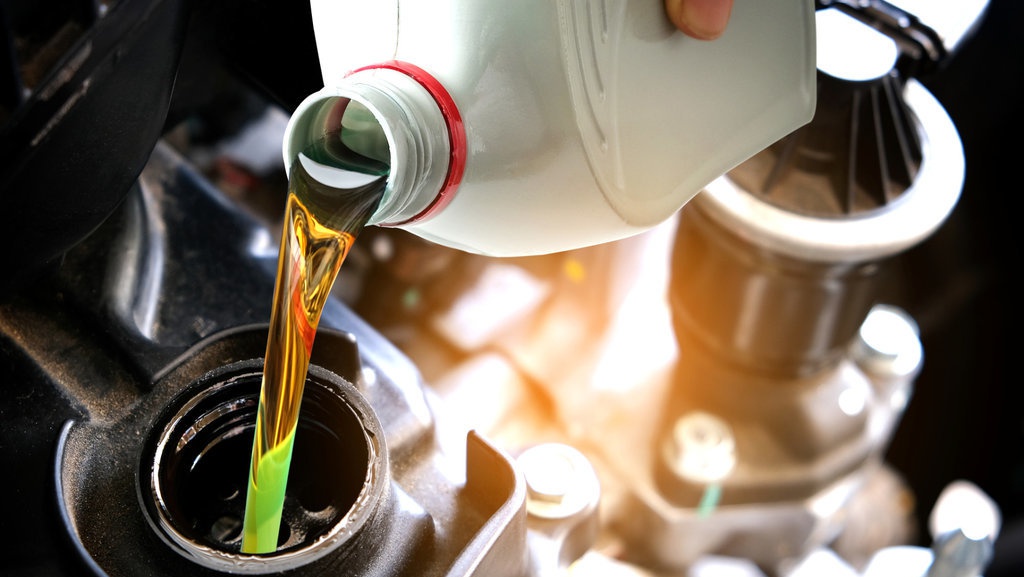 Cara Ganti Oli Motor secara Mandiri di Rumah dan Tipsnya Cara Ganti Oli Motor secara Mandiri di Rumah dan Tipsnya